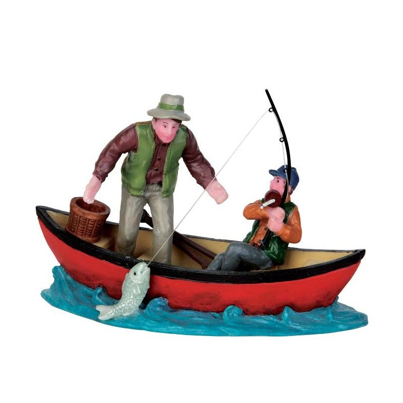 PESCADORES NO BARCO 10,7 x 4,4 x 6,8